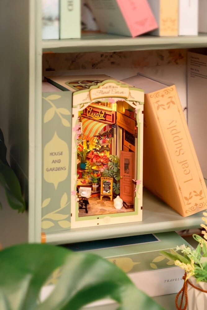 Book Nook - Maquette serre - livres, Floral Corner TGB09 - Missa Arles