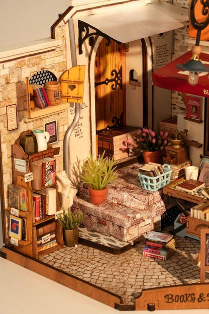 Tiny house - Corner Bookstore - Miniatures DIY DG164 - Missa Arles