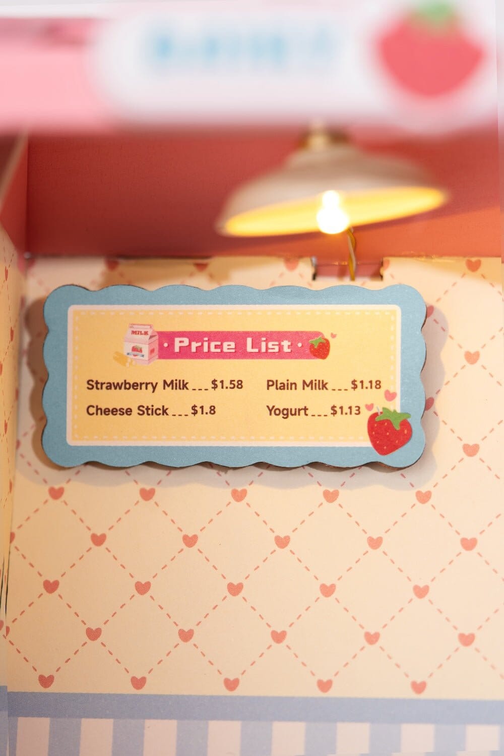 Tiny house - Strawberry milk box - Miniatures DIY DS034 - Missa Arles